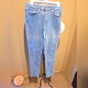 721 High Rise Skinny Jeans Azure Mood Light Wash Fairly used. Divine!